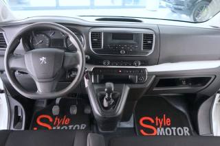 PEUGEOT Traveller usata, con Autoradio