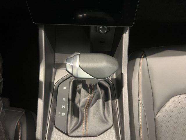 DONGFENG Shine usata, con Bluetooth