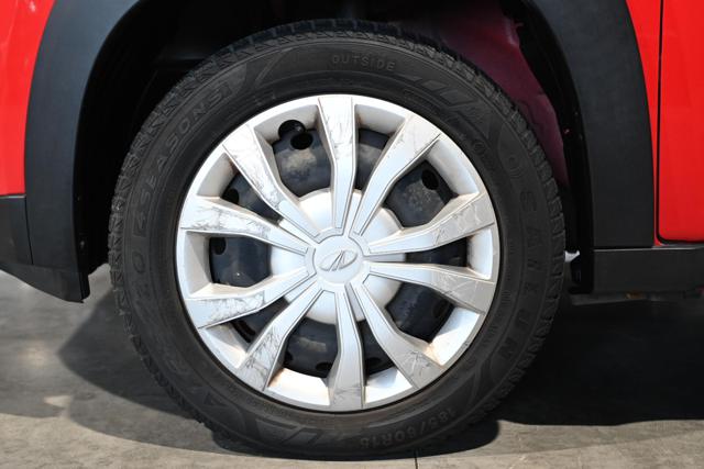 MAHINDRA KUV100 usata, con Chiusura centralizzata
