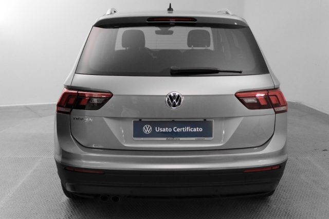 VOLKSWAGEN Tiguan usata, con Autoradio