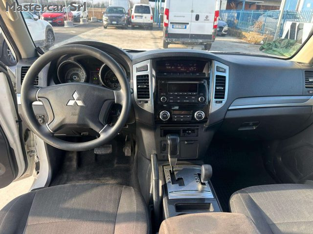 MITSUBISHI Pajero usata, con Sistema di navigazione