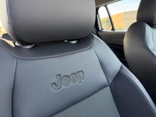 JEEP Avenger usata, con Volante in pelle