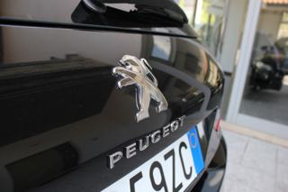 PEUGEOT 308 usata, con Autoradio digitale