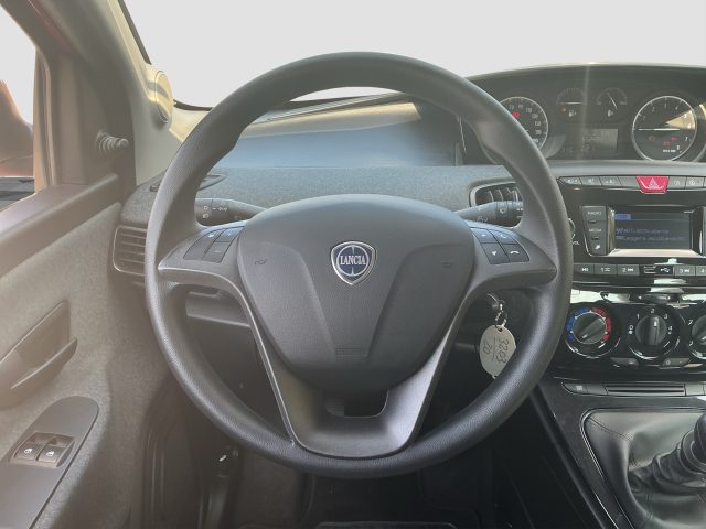 LANCIA Ypsilon usata 11