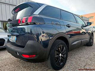 PEUGEOT 5008 usata, con Antifurto