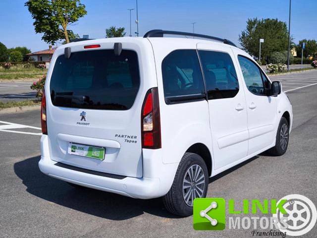 PEUGEOT Partner usata, con USB