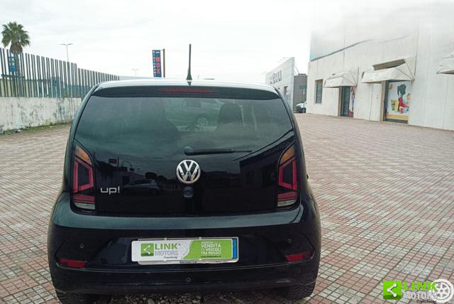 VOLKSWAGEN up! usata, con Alzacristalli elettrici