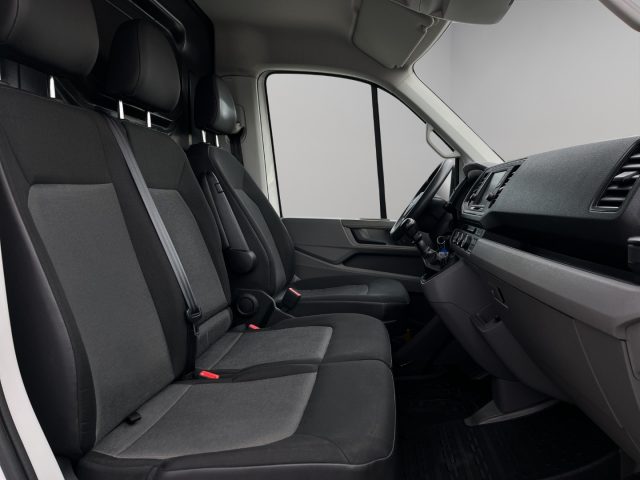 VOLKSWAGEN Crafter usata, con Servosterzo