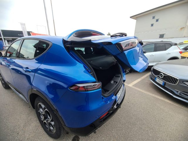 ALFA ROMEO Tonale usata, con Autoradio digitale