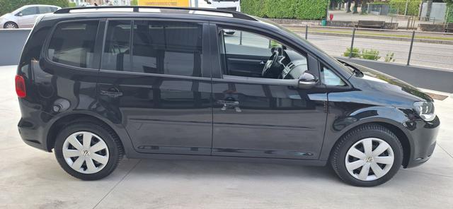 VOLKSWAGEN Touran usata, con Controllo trazione