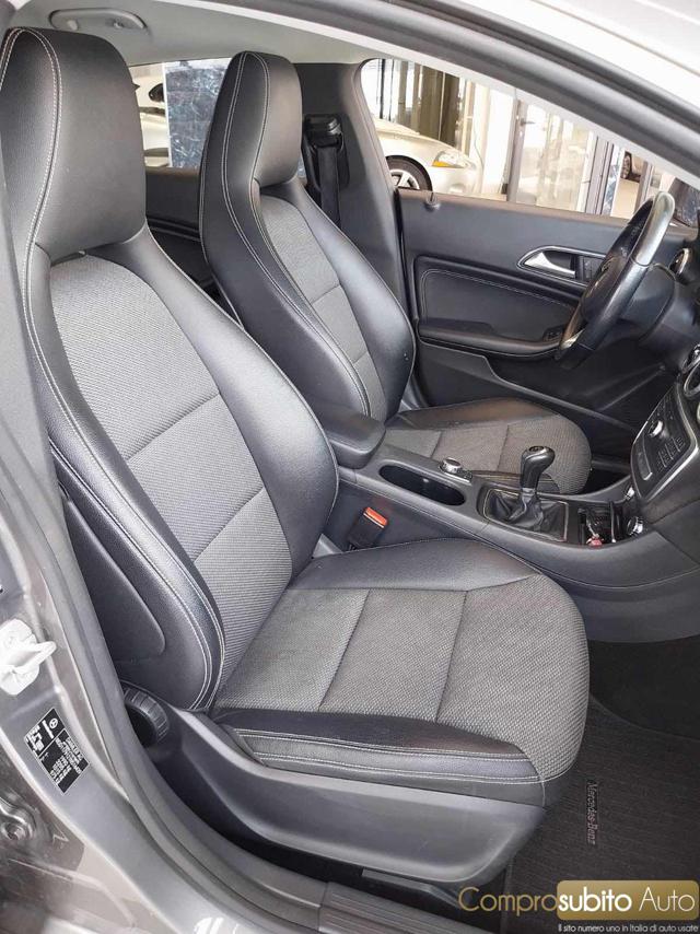 MERCEDES-BENZ CLA 180 usata, con Airbag testa