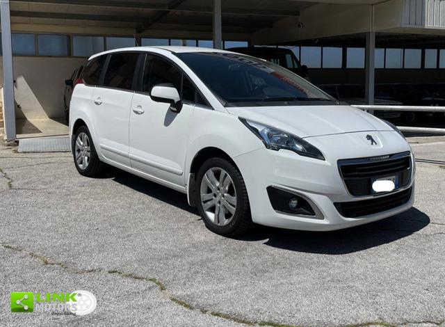 PEUGEOT 5008 usata, con ABS