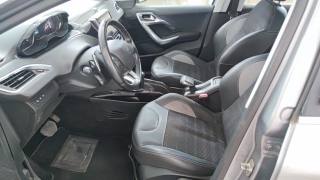 PEUGEOT 2008 usata, con Controllo trazione