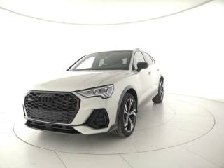 AUDI Q3 Sportback 35 2.0 tdi Identity Black quattro s-tro