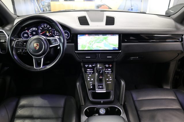 PORSCHE Cayenne usata, con Boardcomputer