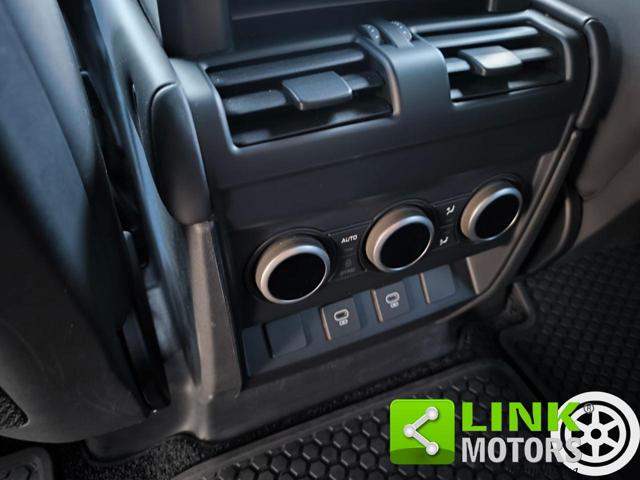 LAND ROVER Defender usata, con Chiusura centralizzata