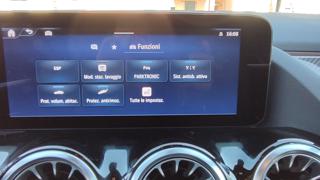 MERCEDES-BENZ GLA 200 usata, con Climatizzatore