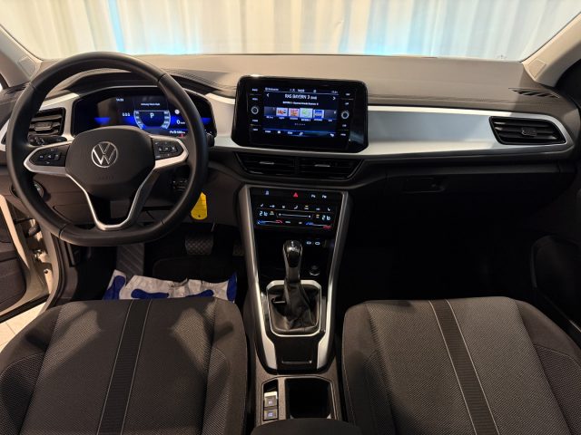 VOLKSWAGEN T-Roc usata, con Autoradio