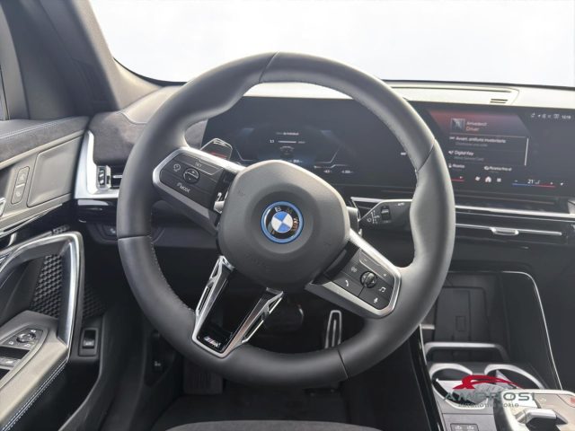 BMW iX2 usata 13