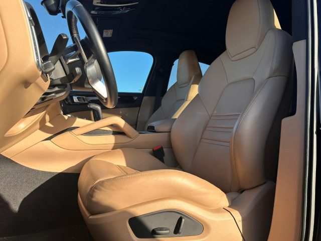 PORSCHE Cayenne usata, con Alzacristalli elettrici
