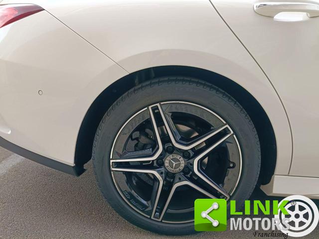 MERCEDES-BENZ CLA 180 usata, con Autoradio digitale