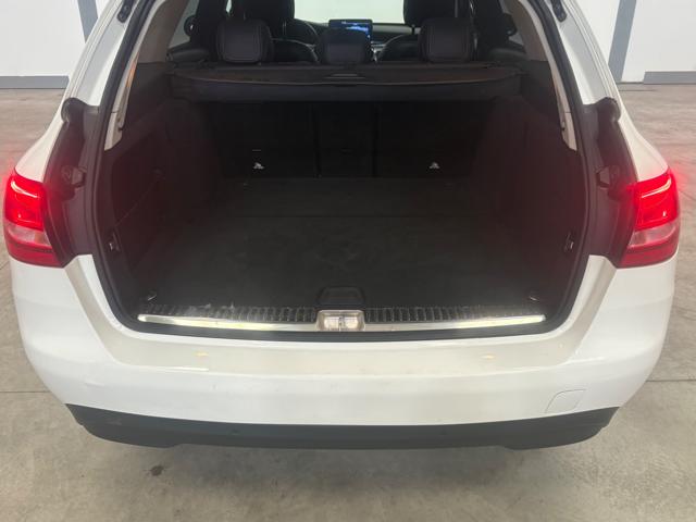 MERCEDES-BENZ C 220 usata, con Interni in pelle