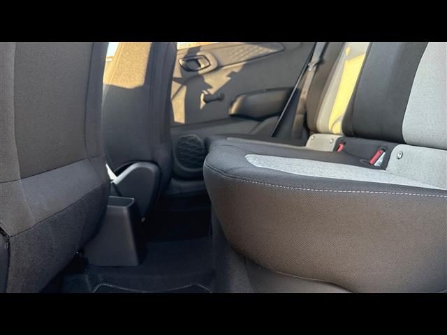 HYUNDAI i10 usata, con Park Distance Control