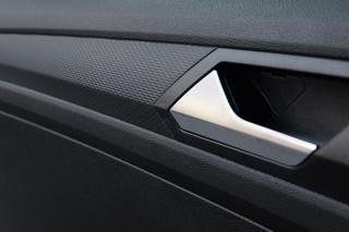 VOLKSWAGEN T-Roc usata, con Vivavoce