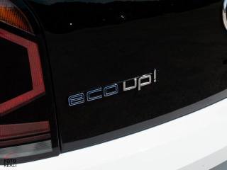 VOLKSWAGEN up! usata 26