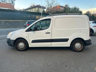PEUGEOT Partner usata, con Autoradio