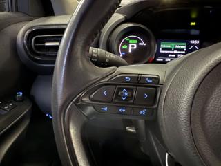 TOYOTA Yaris Cross usata, con Sistema di navigazione