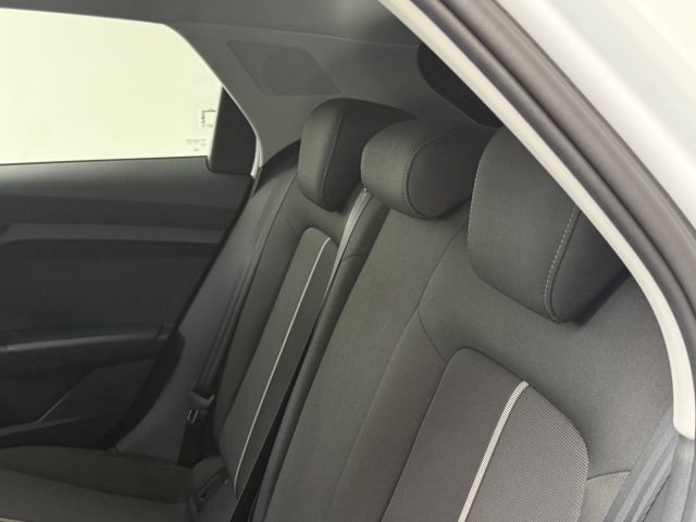 AUDI A1 usata, con Sensori di parcheggio anteriori