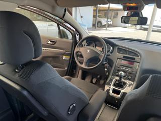 PEUGEOT 5008 usata 21
