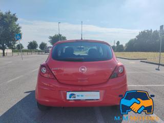 OPEL Corsa usata, con Autoradio