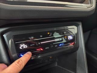 VOLKSWAGEN Tiguan usata, con USB