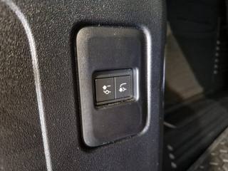 LAND ROVER Defender usata, con Sedili riscaldati