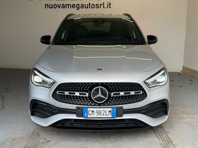 MERCEDES-BENZ GLA 200 usata, con Airbag