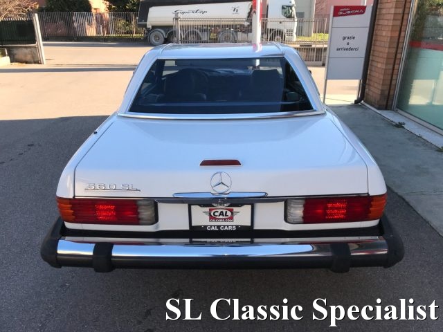 MERCEDES-BENZ SL 560 usata 11