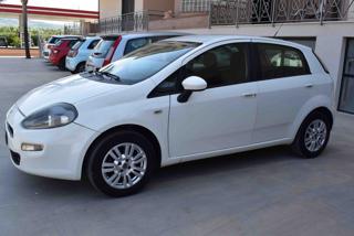 FIAT Punto usata, con Autoradio