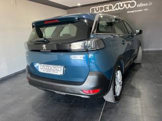 PEUGEOT 5008 usata, con Airbag Passeggero
