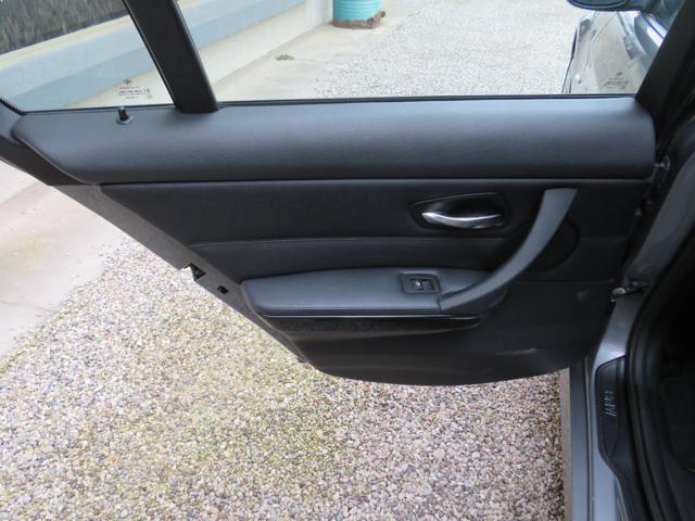 BMW 318 usata, con Airbag testa