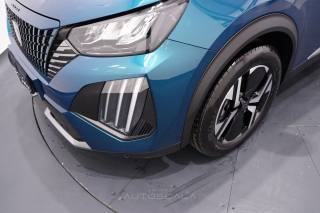 PEUGEOT 2008 usata, con Specchietti laterali elettrici