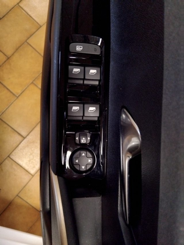 LANCIA Ypsilon usata, con Bracciolo