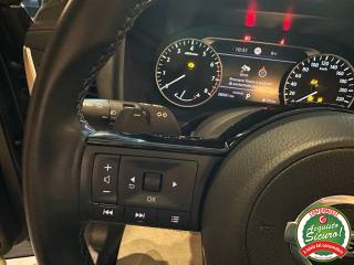 NISSAN Qashqai usata, con Fari LED