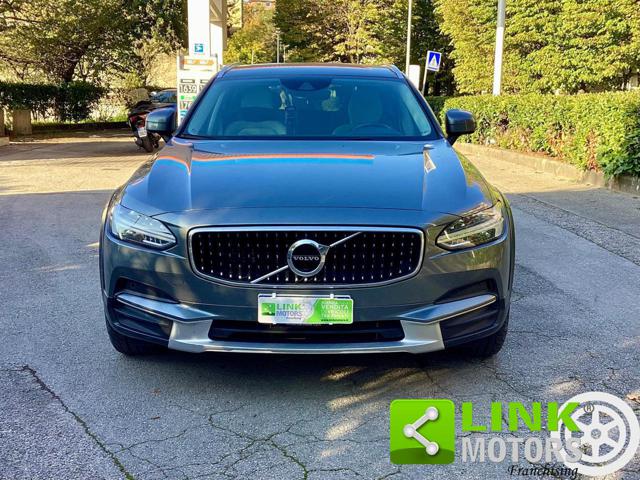 VOLVO V90 Cross Country usata, con Airbag