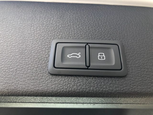 AUDI Q2 usata, con Isofix