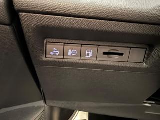 PEUGEOT 408 usata, con Regolazione elettrica sedili