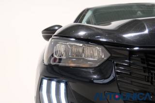 PEUGEOT 208 usata, con Volante in pelle