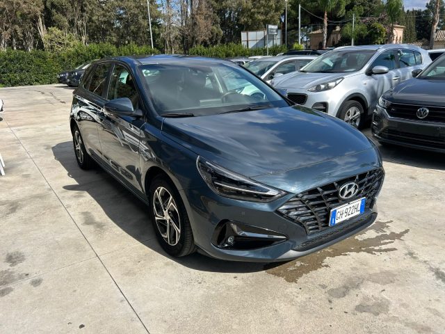 HYUNDAI i30 usata, con Airbag laterali
