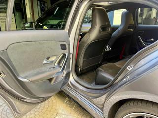 MERCEDES-BENZ A 35 AMG usata, con Autoradio